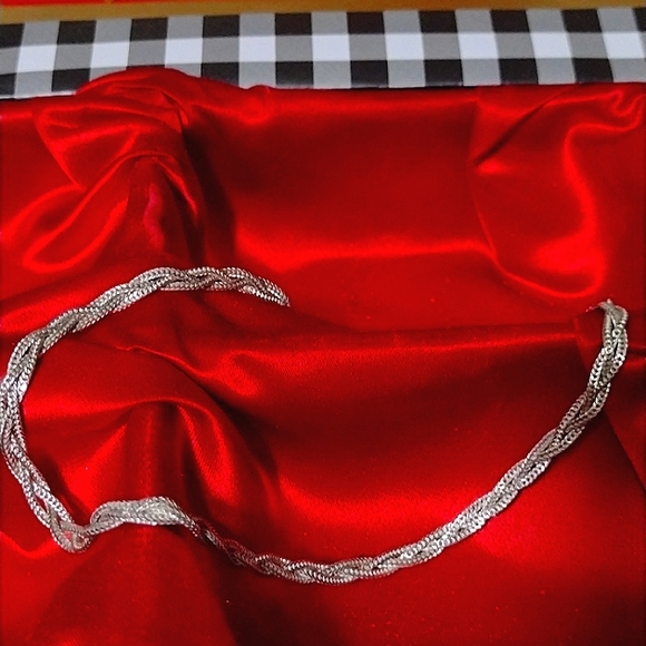 .925 Sterling Silver 18" Braided Chain 10.18grams - Picture 10 of 11